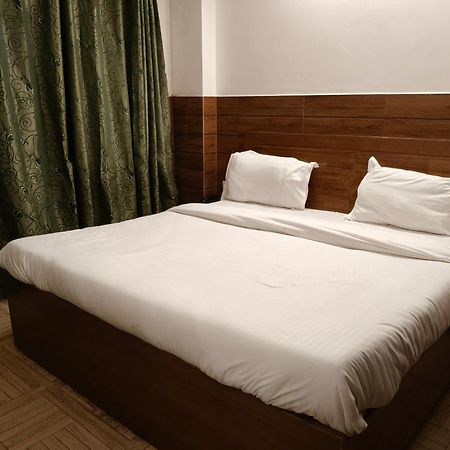 Hotel Kailash Residency Dehradun Zewnętrze zdjęcie