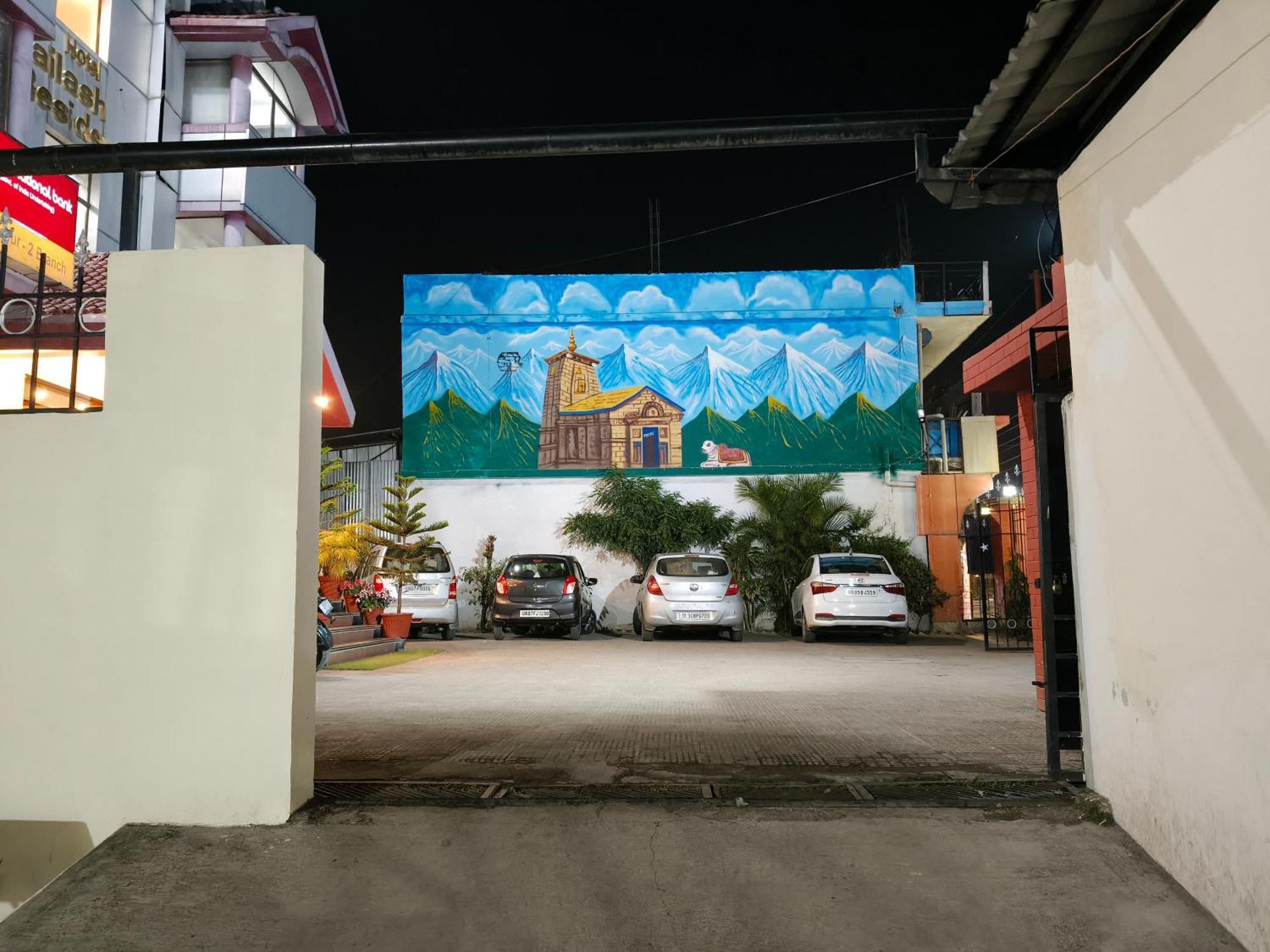 Hotel Kailash Residency Dehradun Zewnętrze zdjęcie